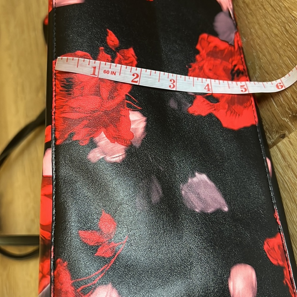 Large Tote - Picture 4 of 16